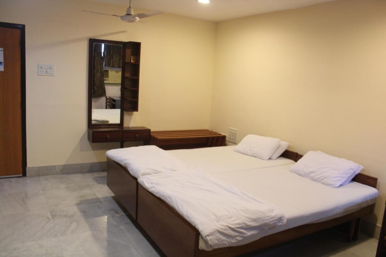 Service Apartments, Park Street, Calcutta Extérieur photo