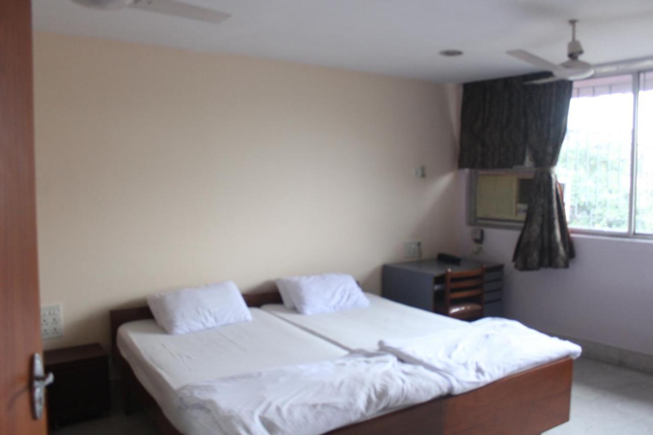 Service Apartments, Park Street, Calcutta Extérieur photo