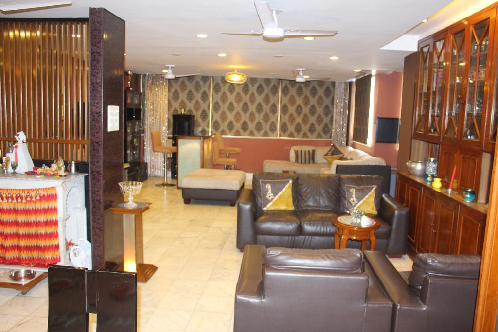 Service Apartments, Park Street, Calcutta Extérieur photo
