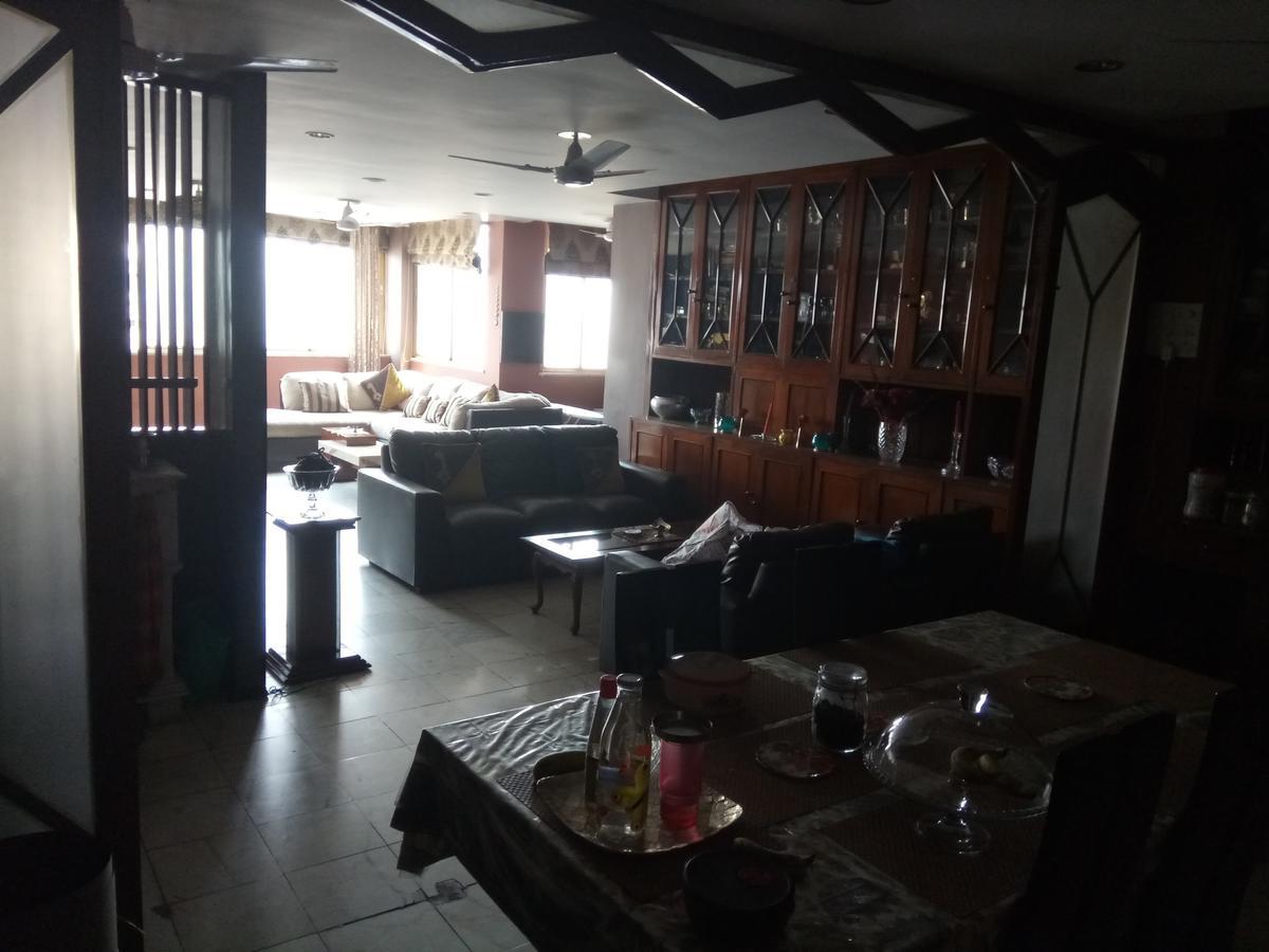 Service Apartments, Park Street, Calcutta Extérieur photo